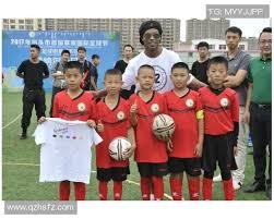 卡恩：纳格尔斯曼应该停止试验；拜仁和于帕续约的代价很昂贵