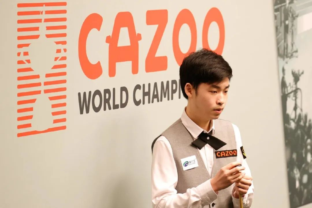 相比之下 相比之下